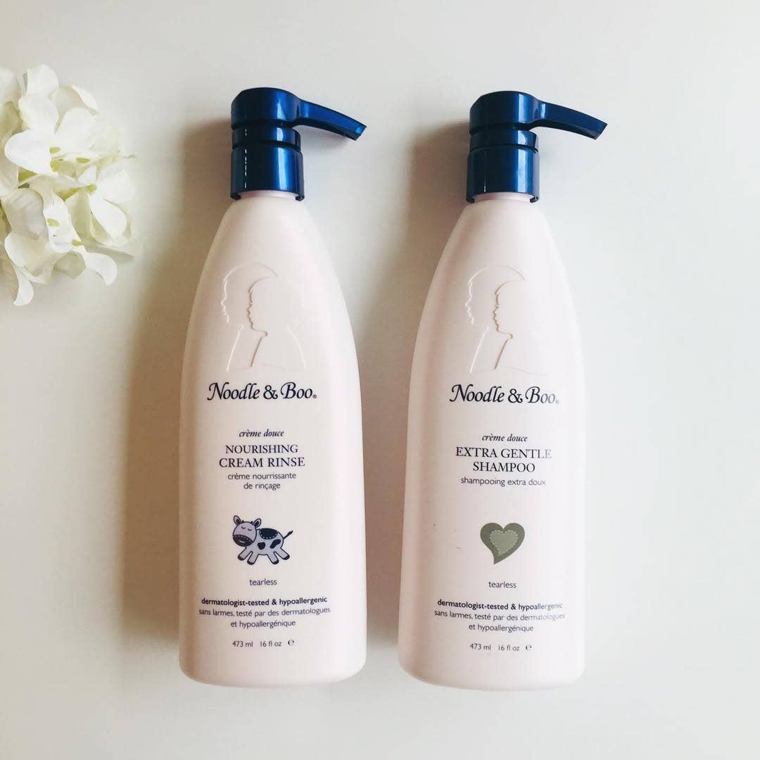Extra Gentle Shampoo, Crème Douce, 16 oz - Magpies Paducah
