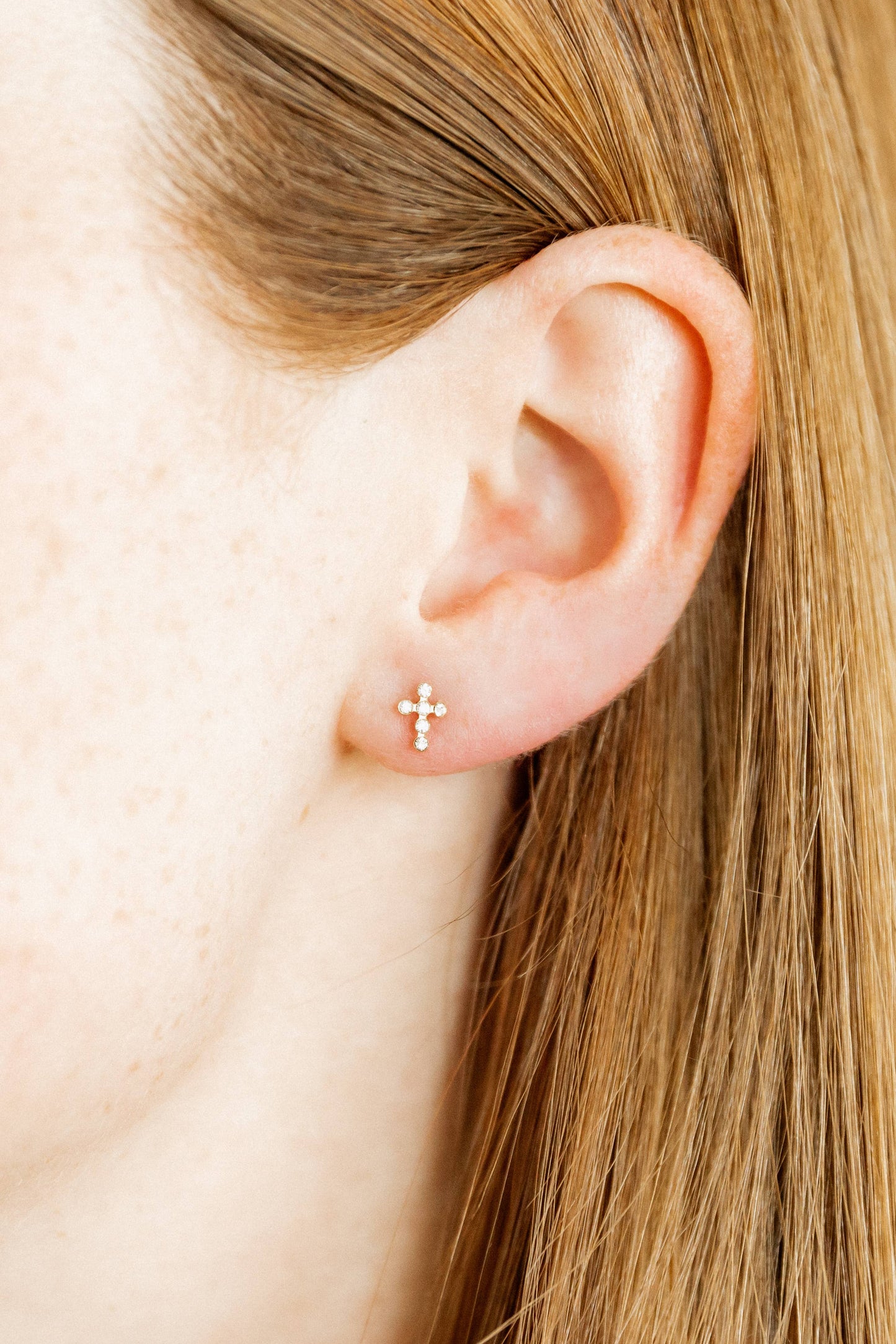 Screwback Stud Earrings - Clara Cross - Magpies Paducah
