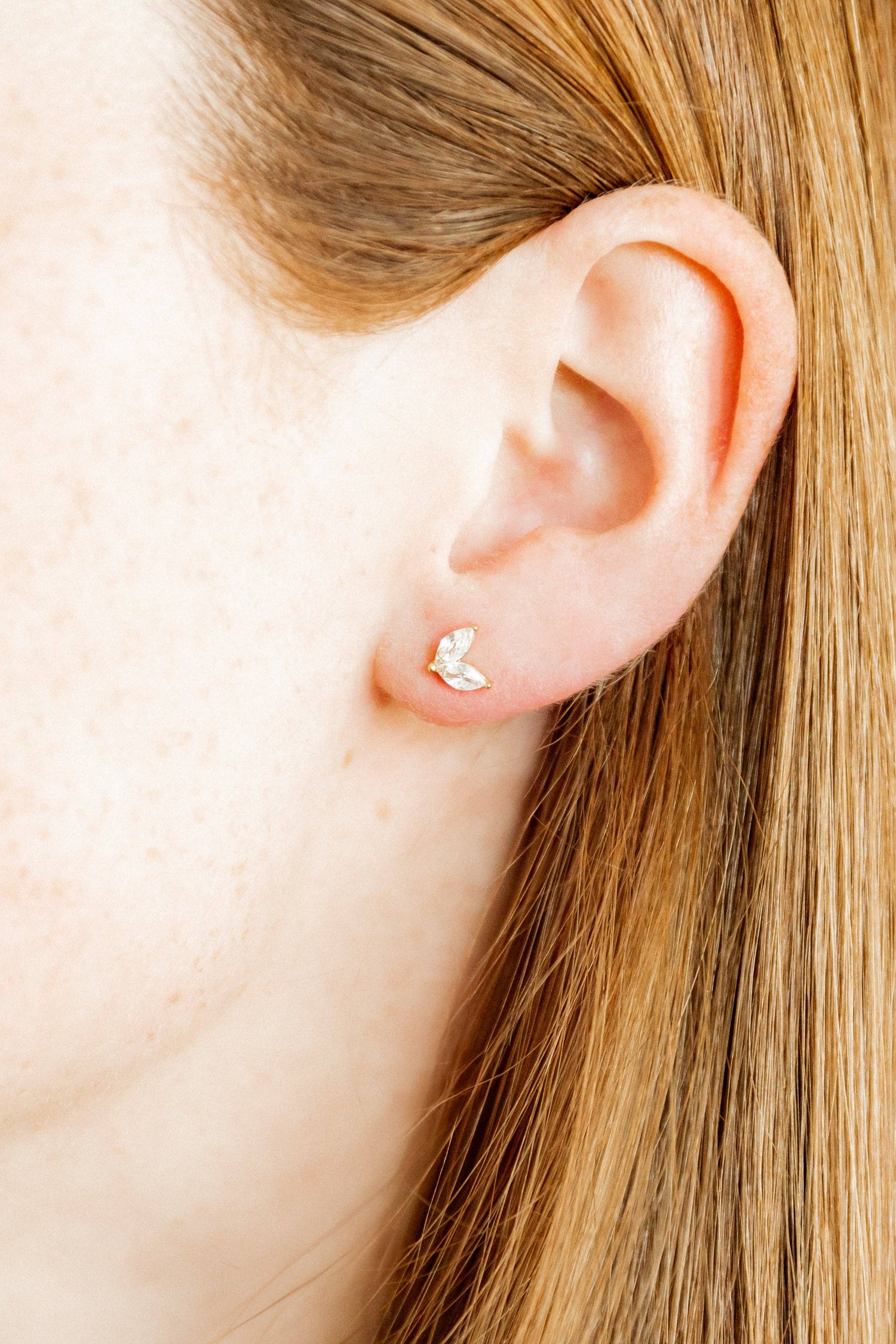 Screwback Stud Earrings - Nova - Magpies Paducah