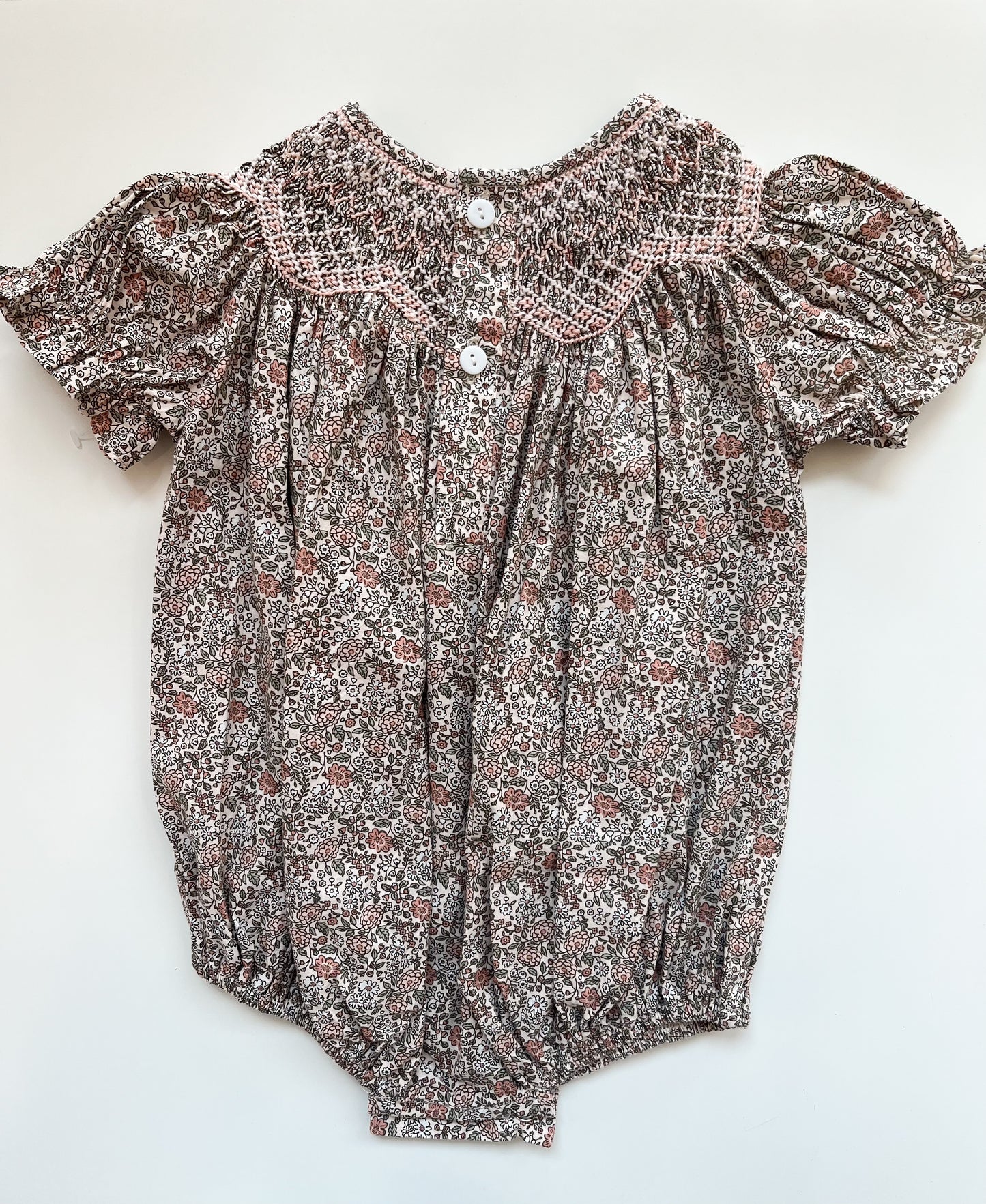 Sabrina Smocked Bubble, Peachy Floral - Magpies Paducah