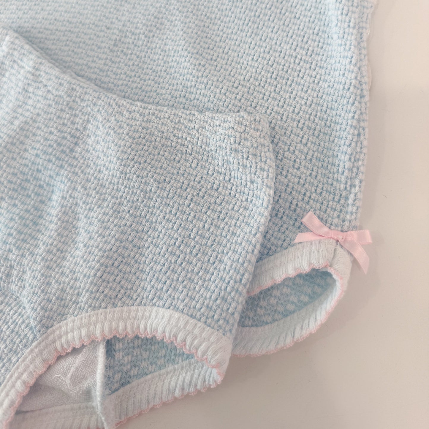 Sleeveless Contrast Trim Diaper Set, Blue/Pink Trim - Magpies Paducah