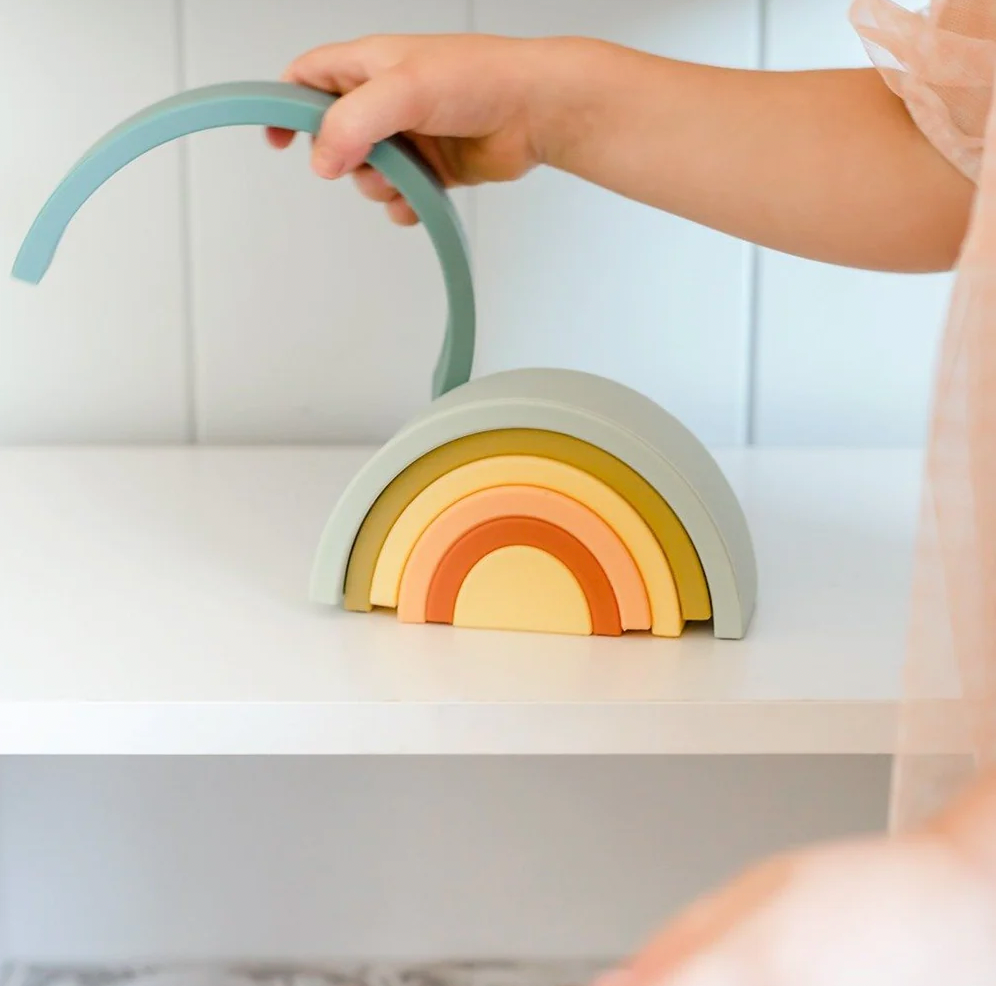 Silicone Rainbow Stacker (2 colors!) - Magpies Paducah