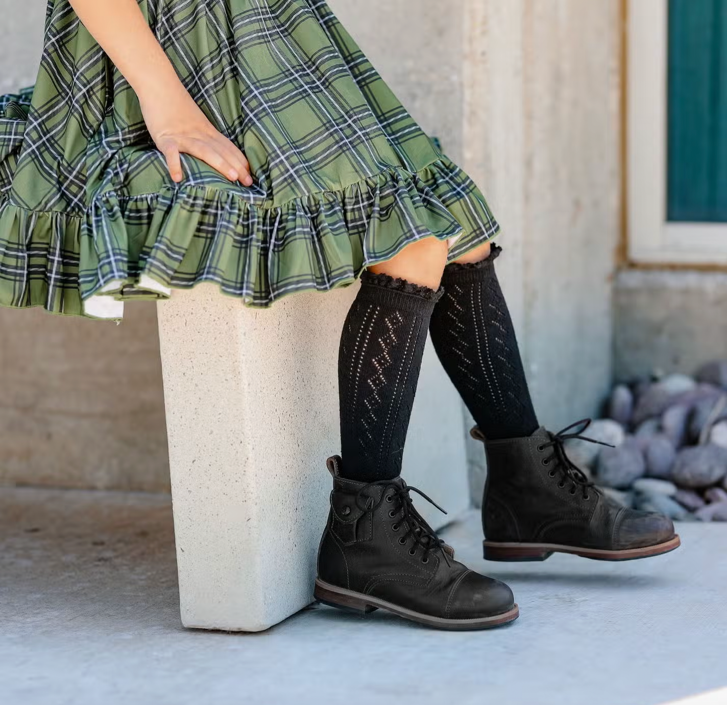 Black Fancy Lace Top Knee High Socks - Magpies Paducah
