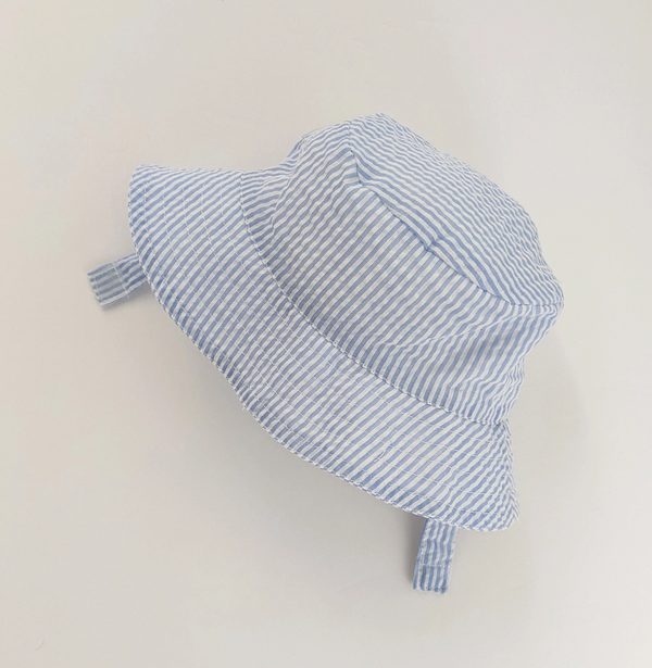 Light Blue Seersucker Sun Hat - Magpies Paducah