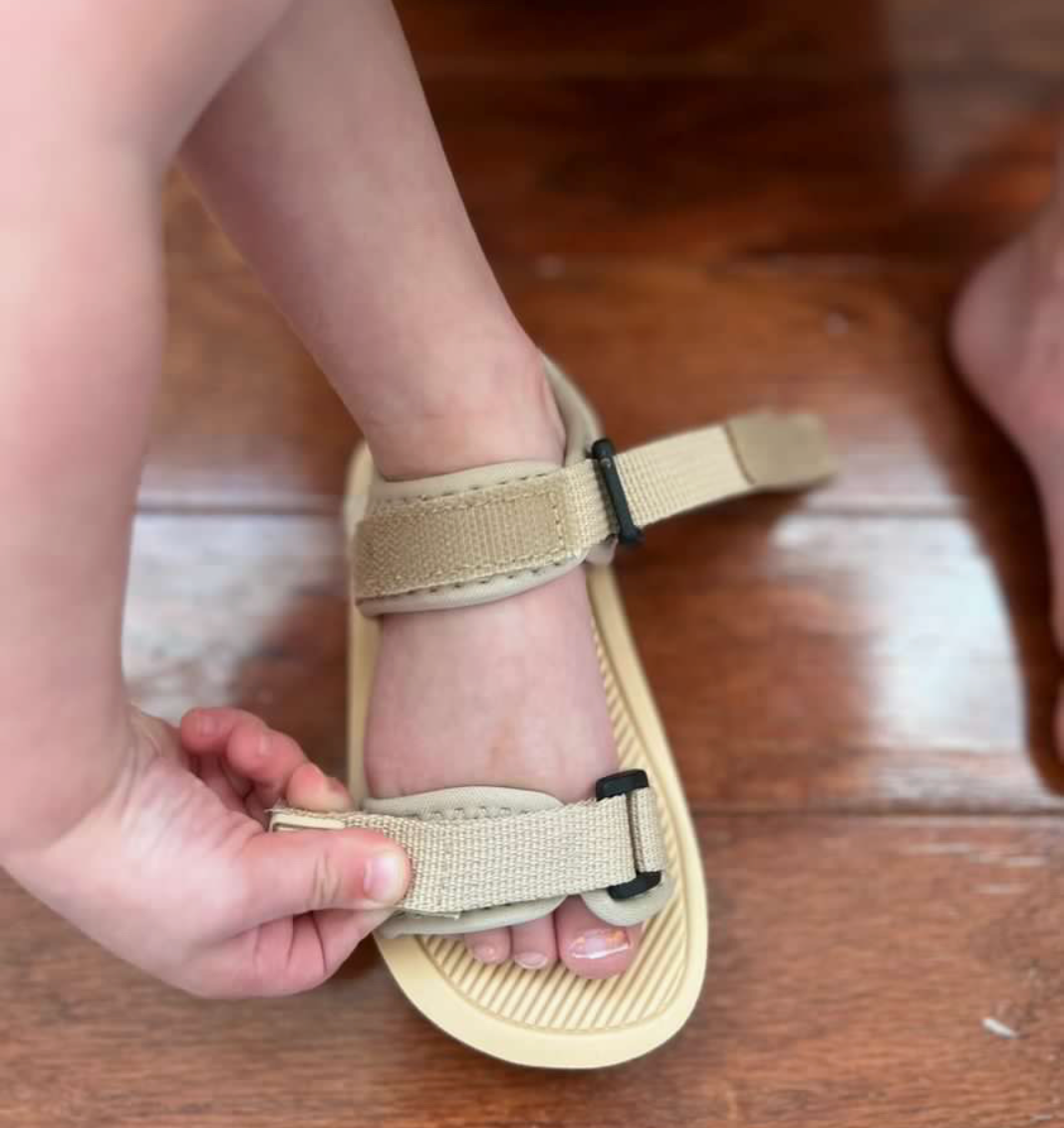 Tan Beach Sandals - Magpies Paducah