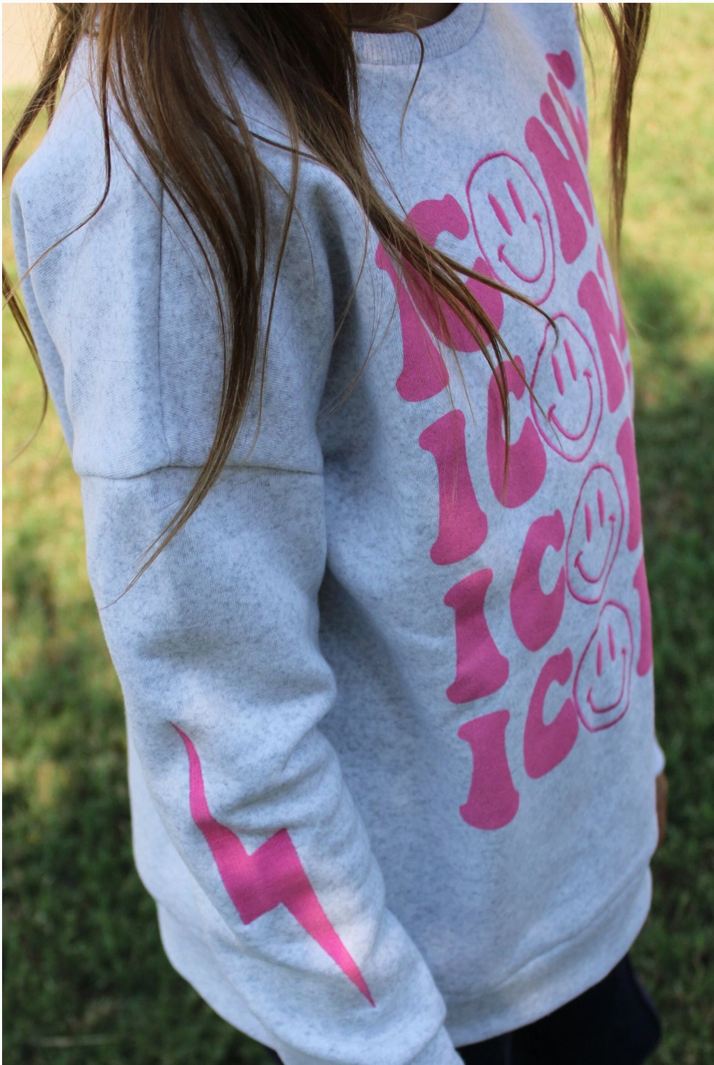 Embroidered Graphic Sweatshirt, Iconic - Magpies Paducah