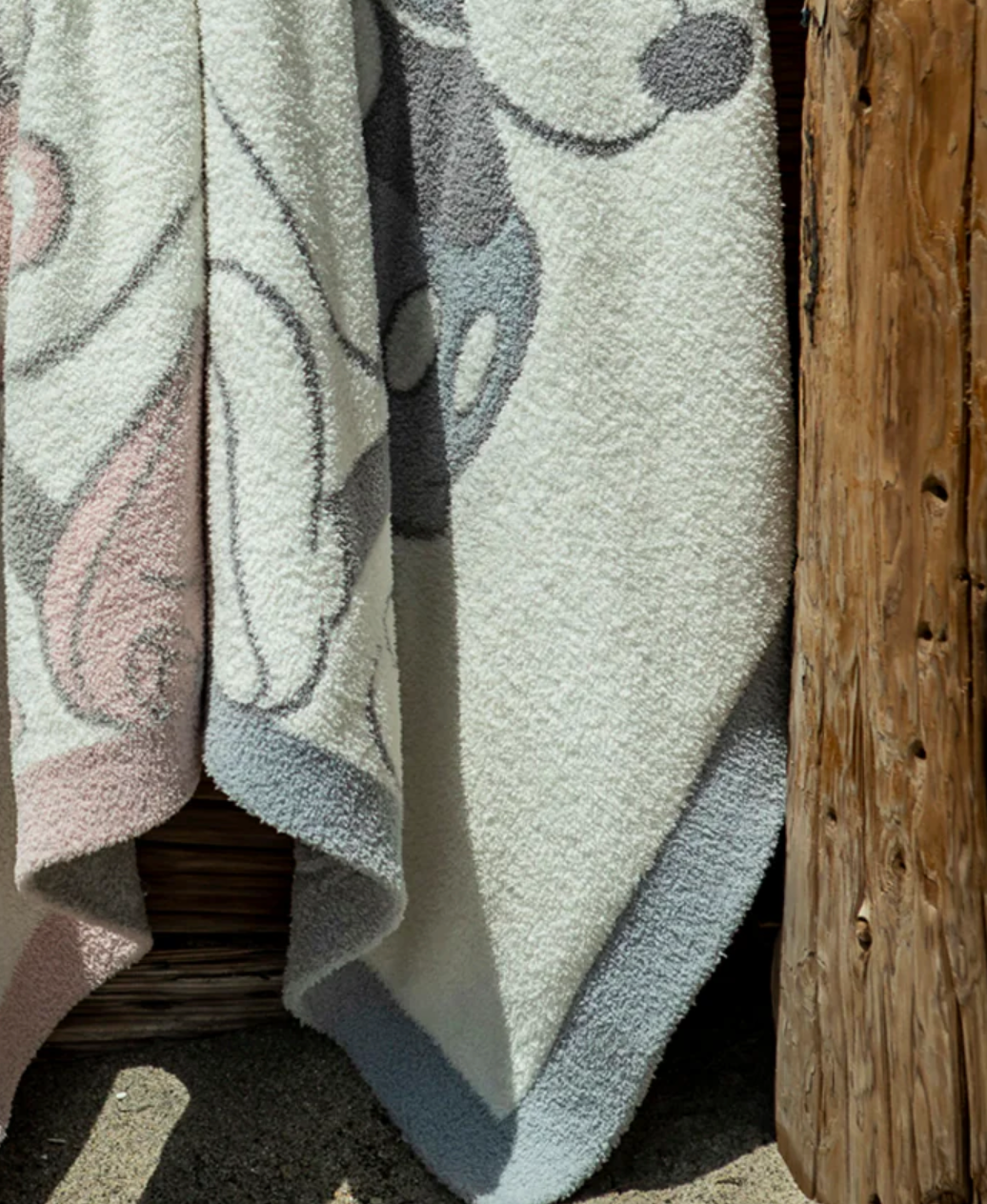 CozyChic Vintage Minnie Mouse Baby Blanket - Magpies Paducah