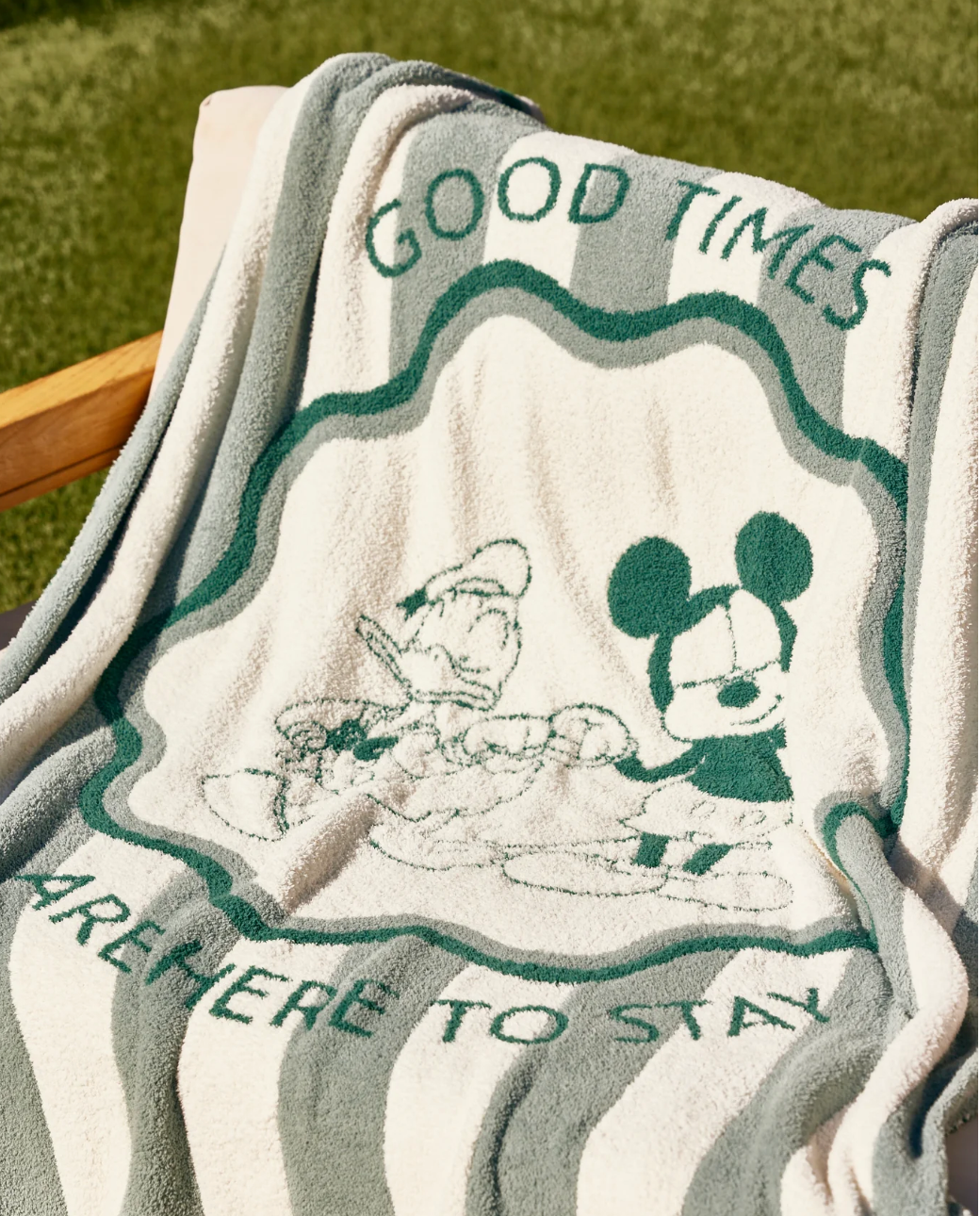 CozyChic Disney Mickey & Donald Stripe Blanket - Magpies Paducah