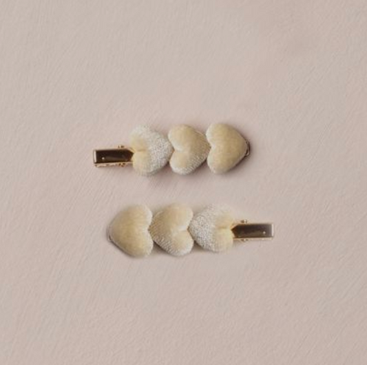 Velvet Heart Clips, Ecru - Magpies Paducah