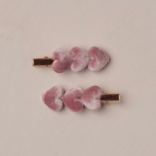 Velvet Heart Clips, Raspberry - Magpies Paducah