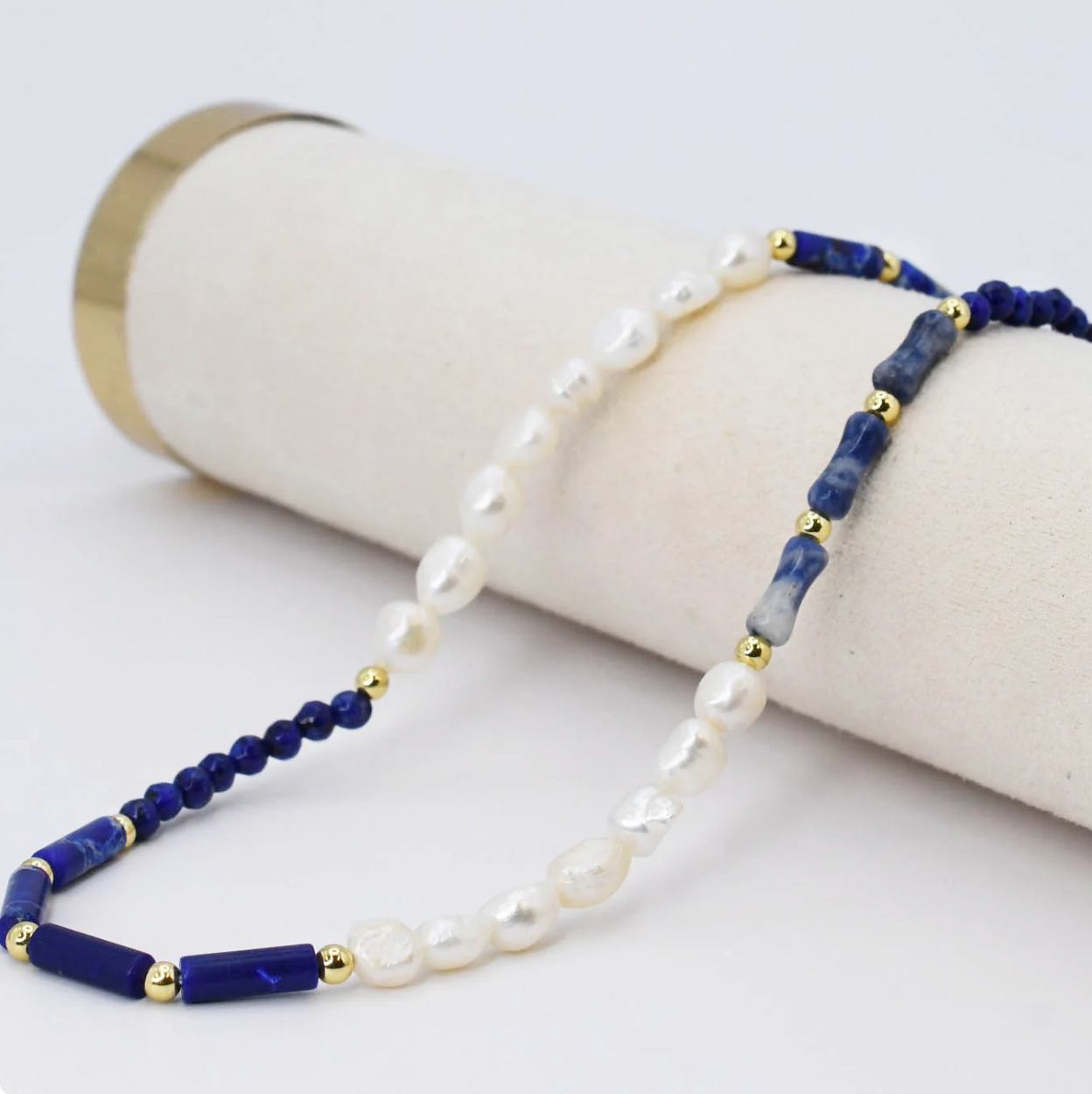 Royalty Gemstone Necklace - Magpies Paducah