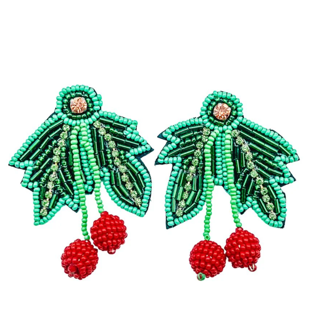 Mistletoe Beaded Earrings - Magpies Paducah