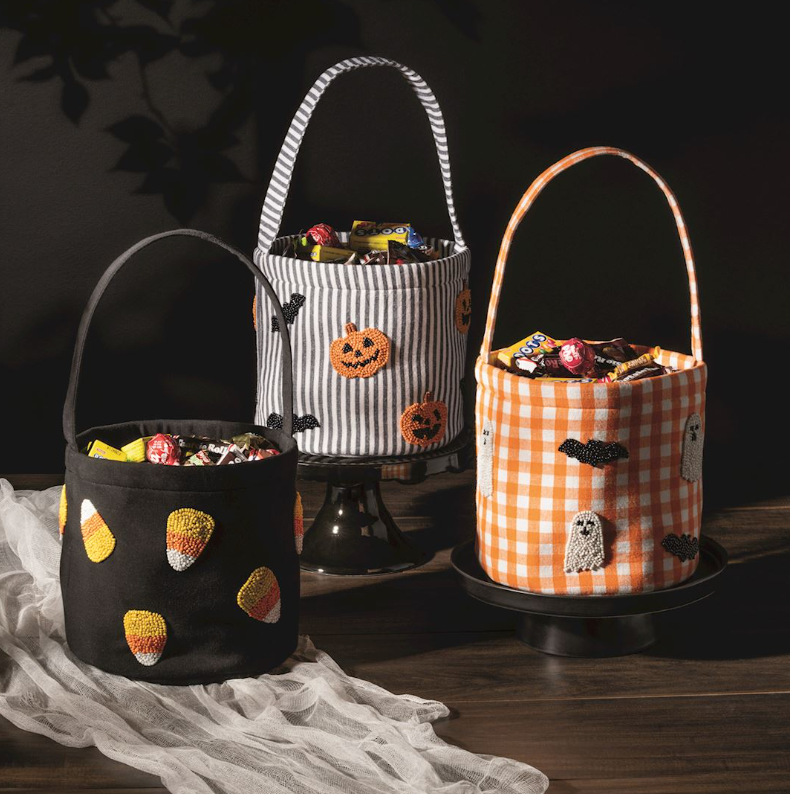 Pumpkin Beaded Halloween Bucket