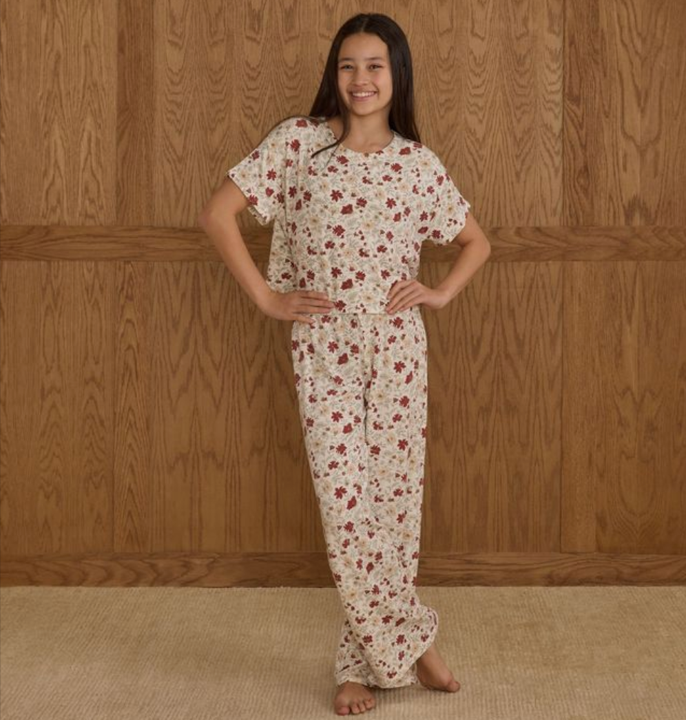 Teen Ruthie Set, Holiday Floral