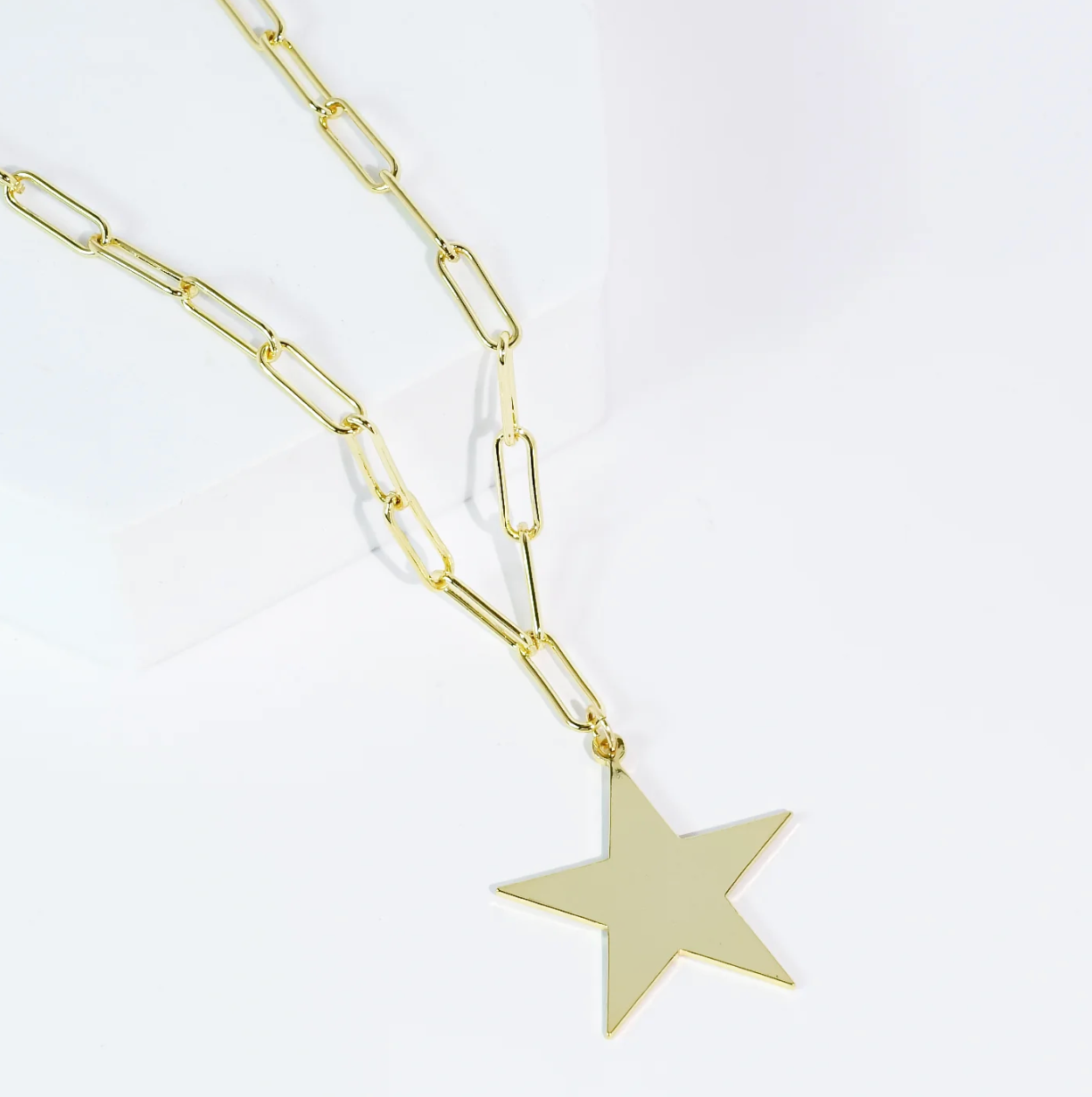 Star of the Show Necklace - Magpies Paducah