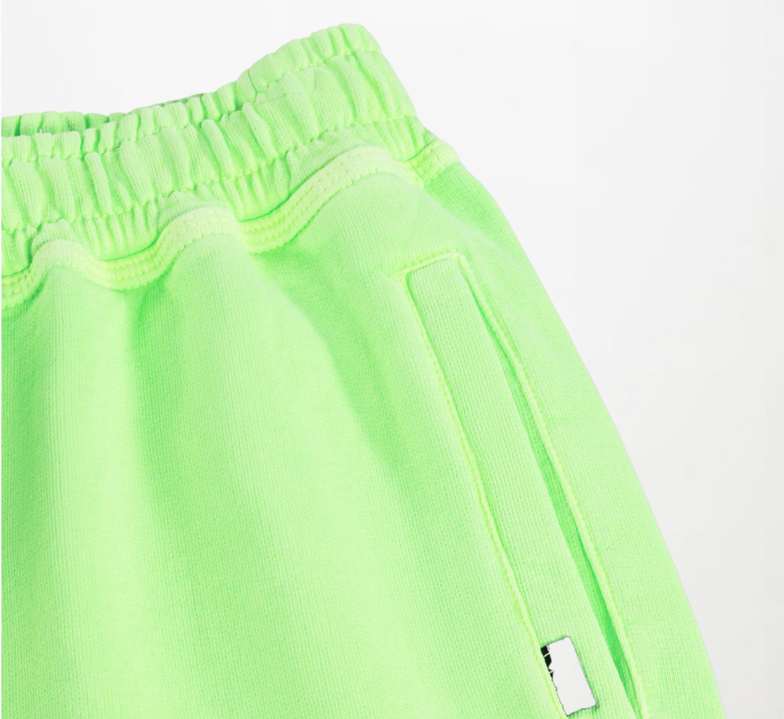 Ador Short, Pale Gecko - Magpies Paducah