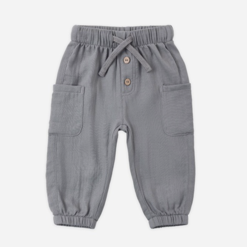 Luca Pant, Slate