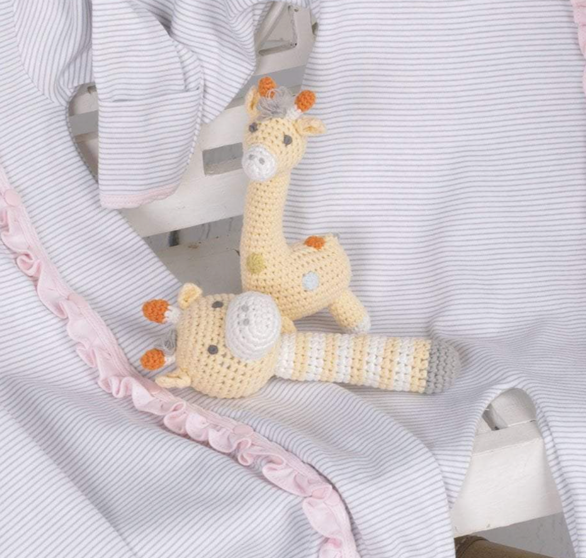 Giraffe Rattle - Magpies Paducah