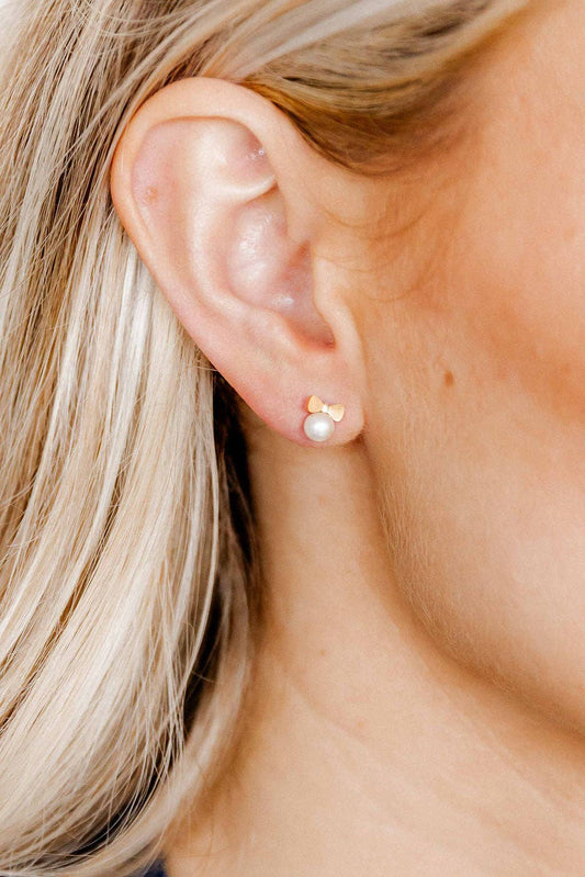Screwback Stud Earrings - Heidi Pearl Bow - Magpies Paducah