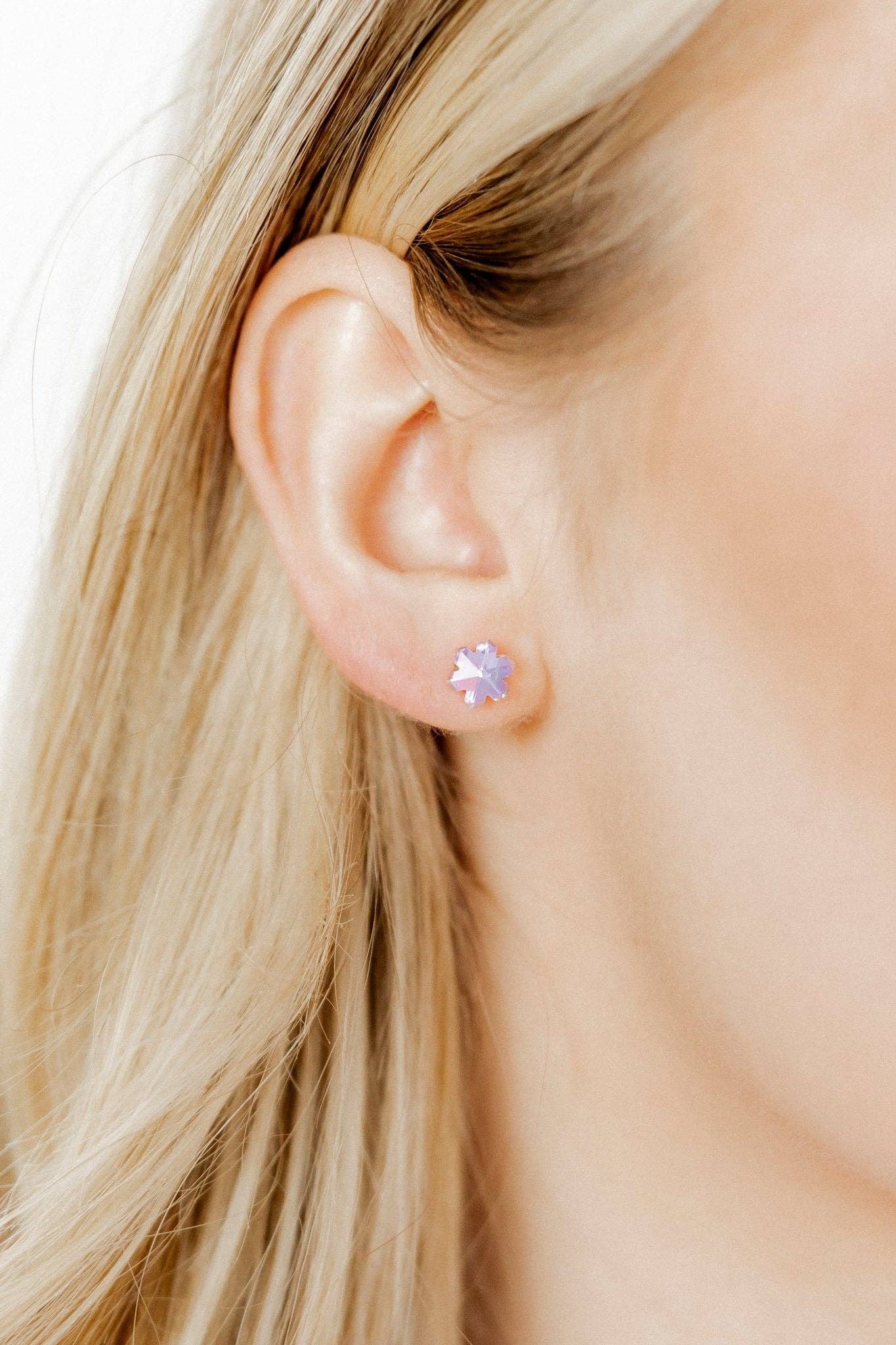 Screwback Stud Earrings Lux - Candy Flower Lilac - Magpies Paducah
