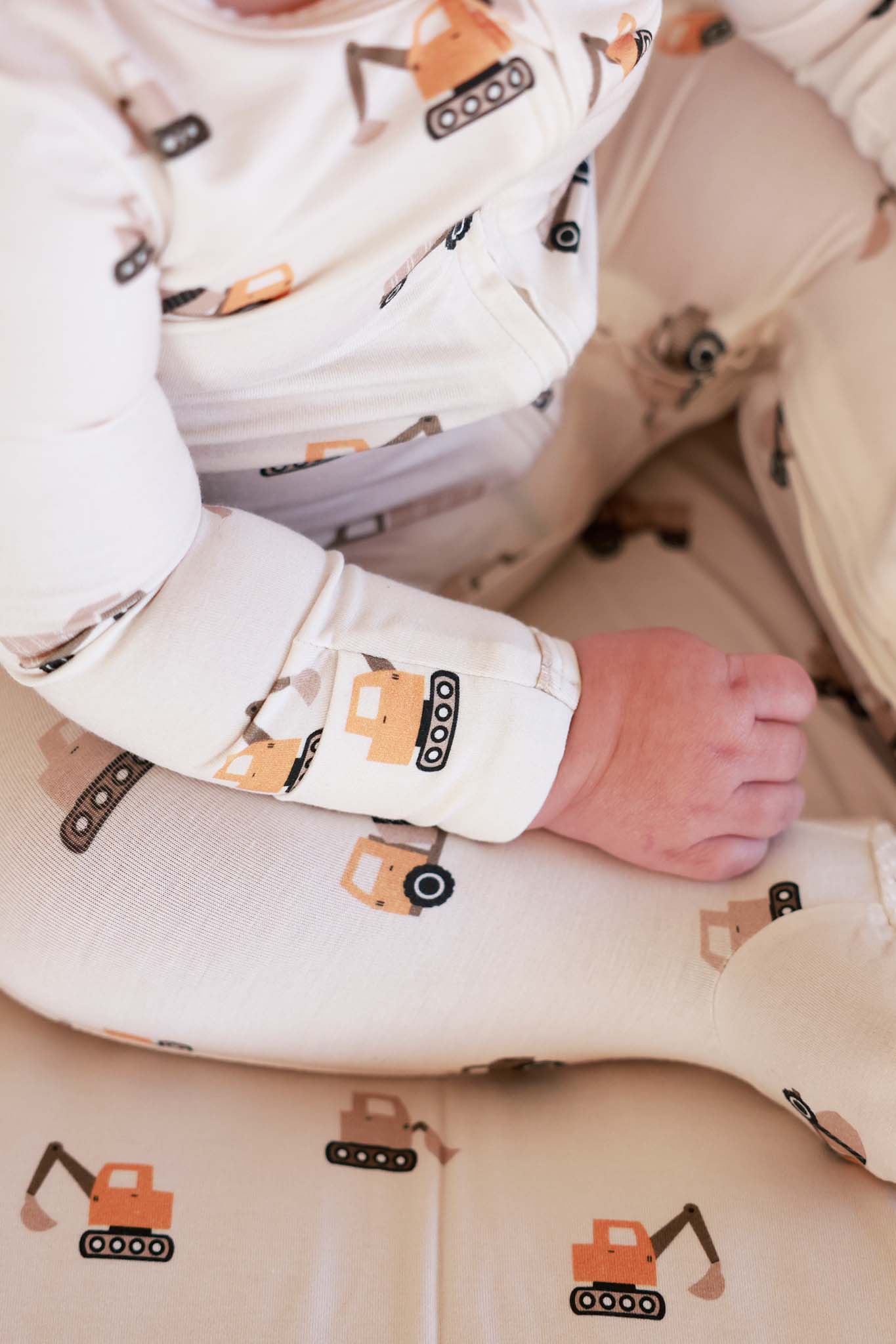 Zipper Footie, Little Builder