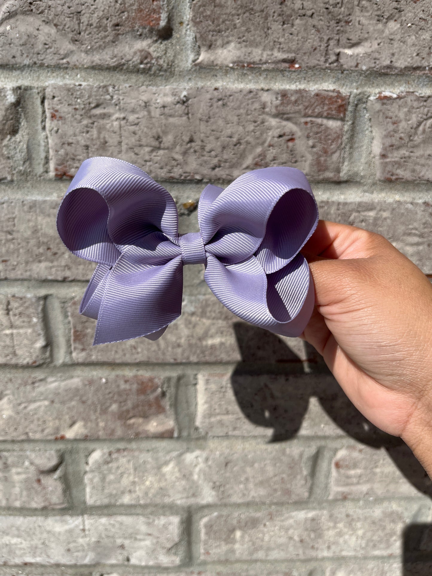Medium Classic Bow (Asst. Colors!) - Magpies Paducah