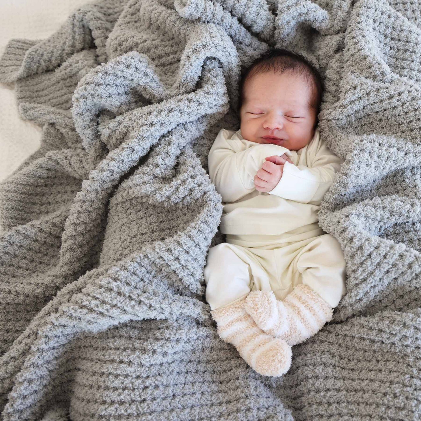 CuddleLane™ Luxe Waffle Blankets | Moon