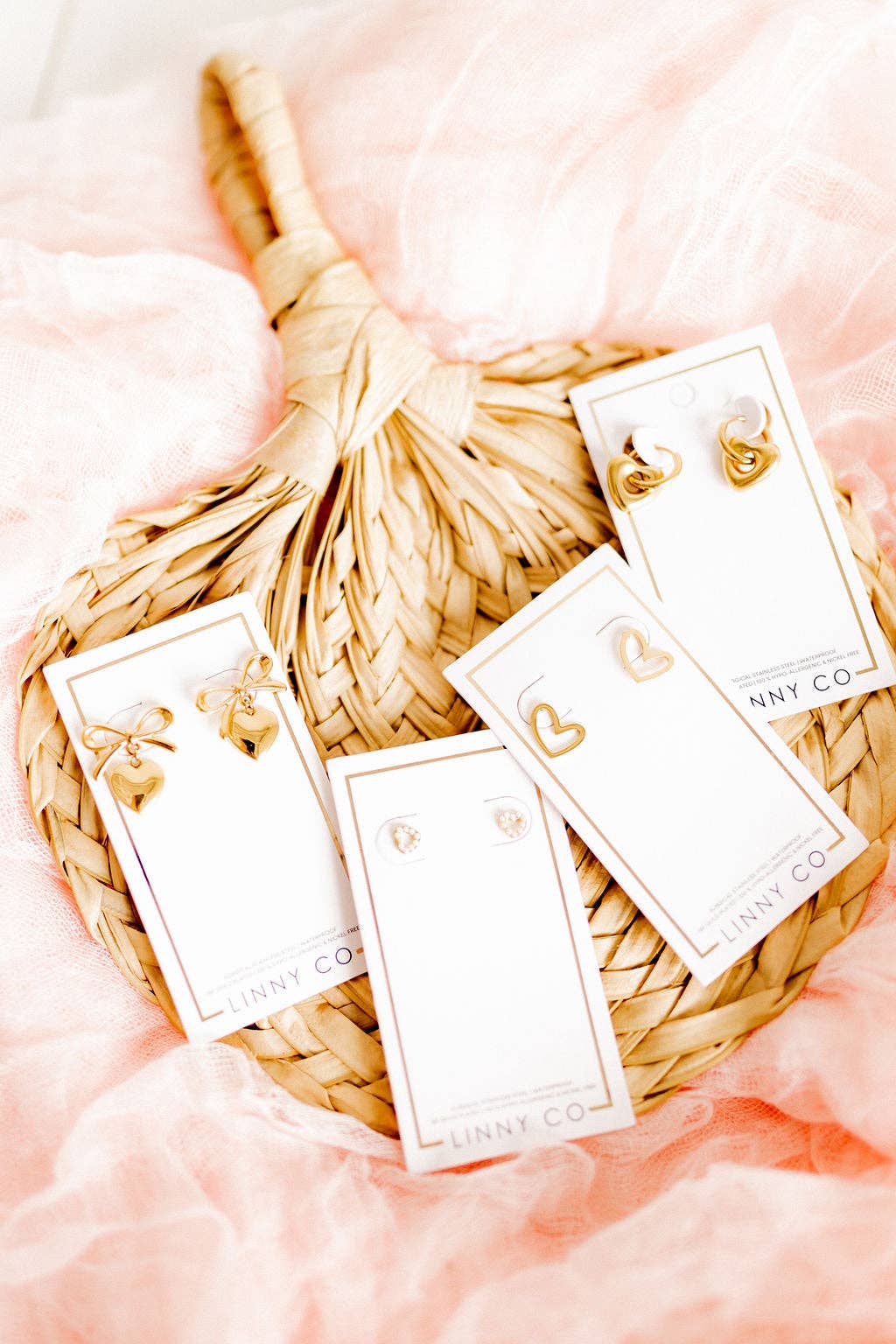 Abby Stud Earrings, Heart