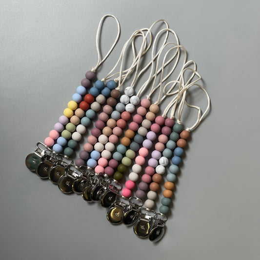 Molly Petite Pacifier + Toy Clip - Magpies Paducah