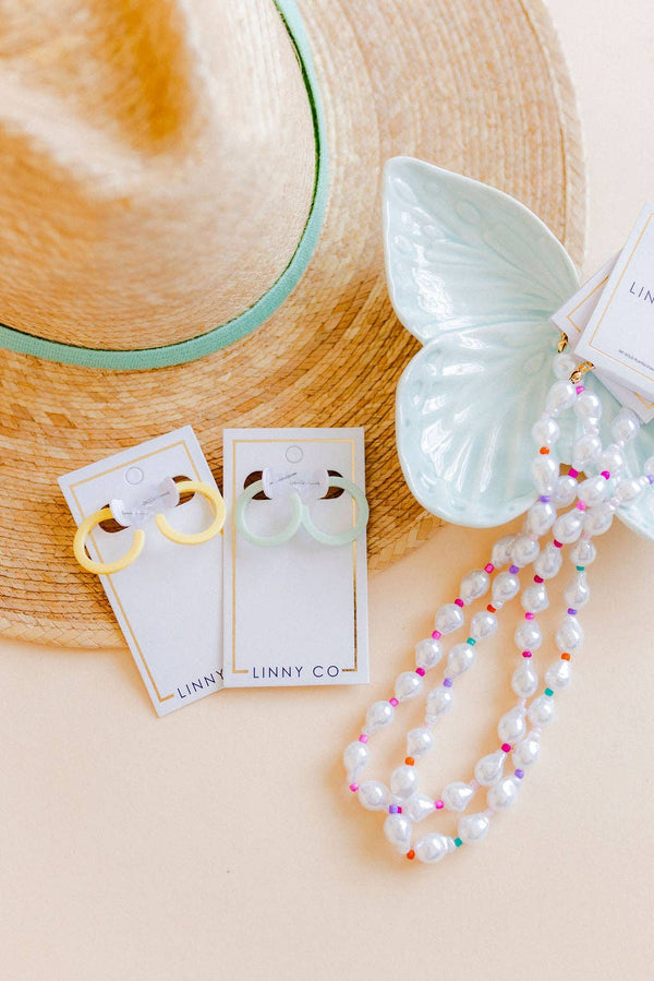 Maris Pearl Multi Color Necklace