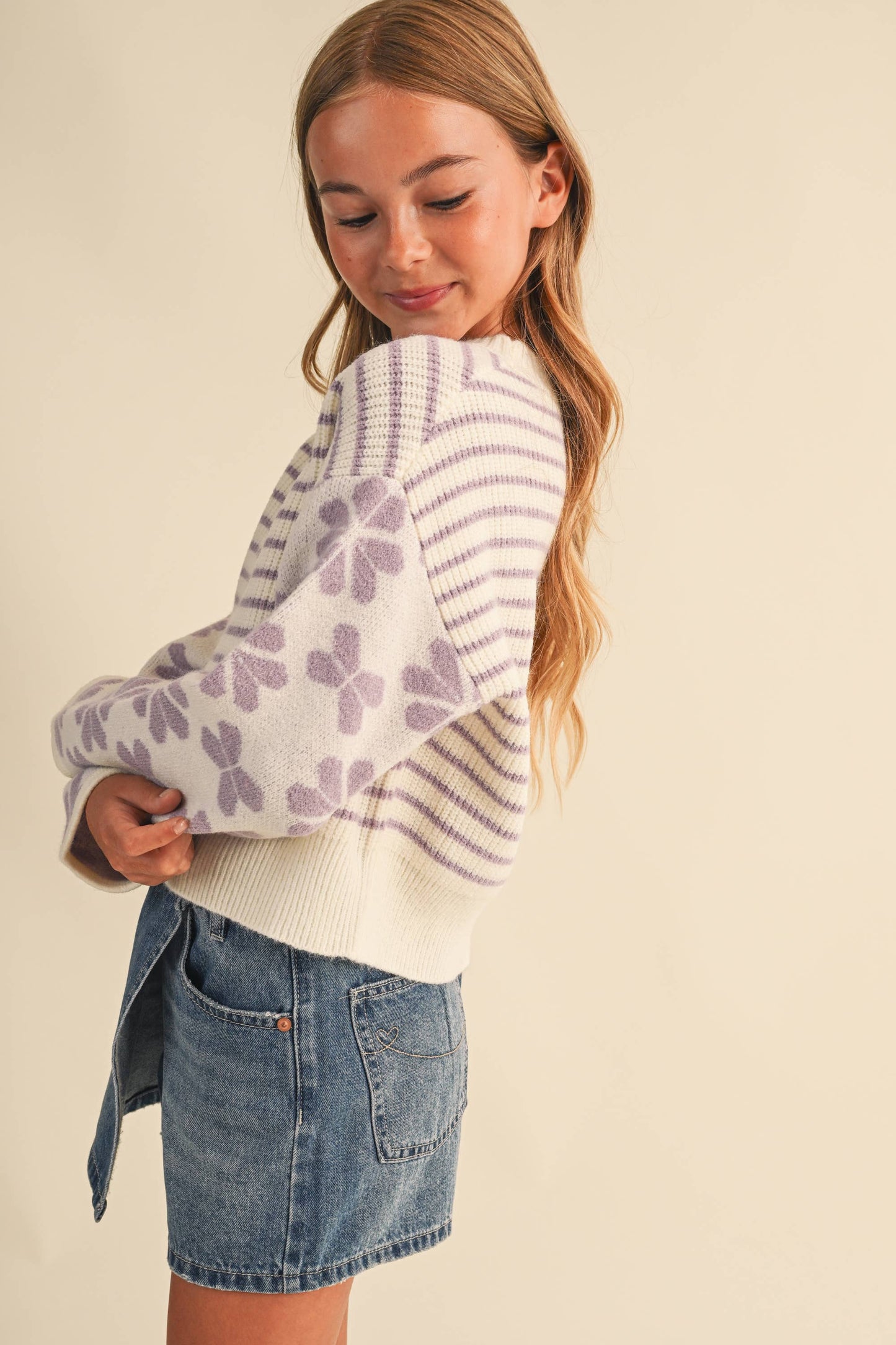 Drop Shoulder Lilac Wings Sweater - Magpies Paducah