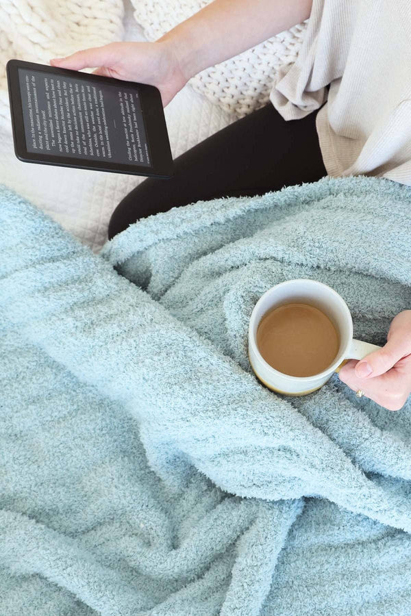 CuddleLane™ Luxe Blankets | Slate Blue