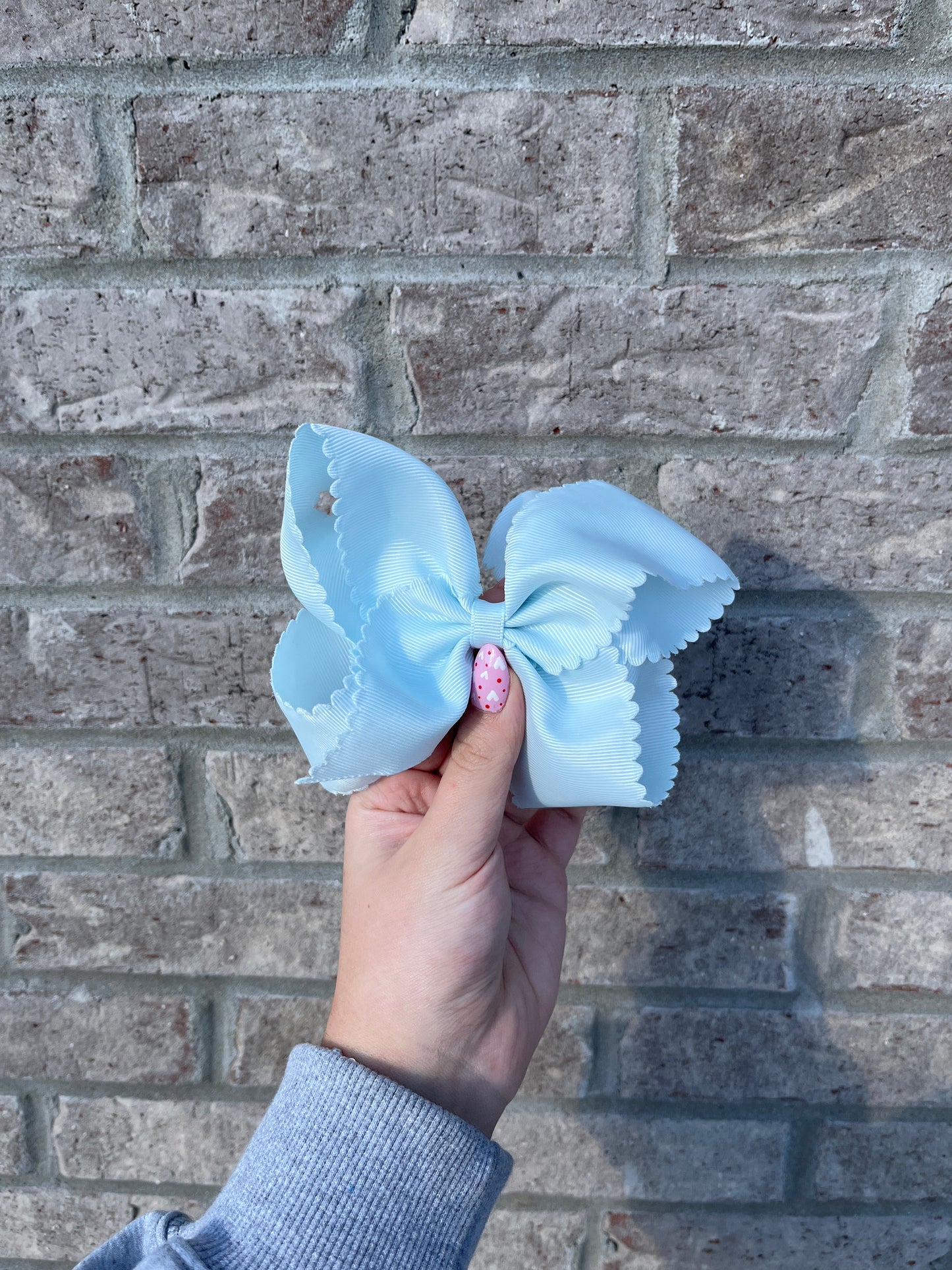 King Scalloped Bow (Assorted colors!)