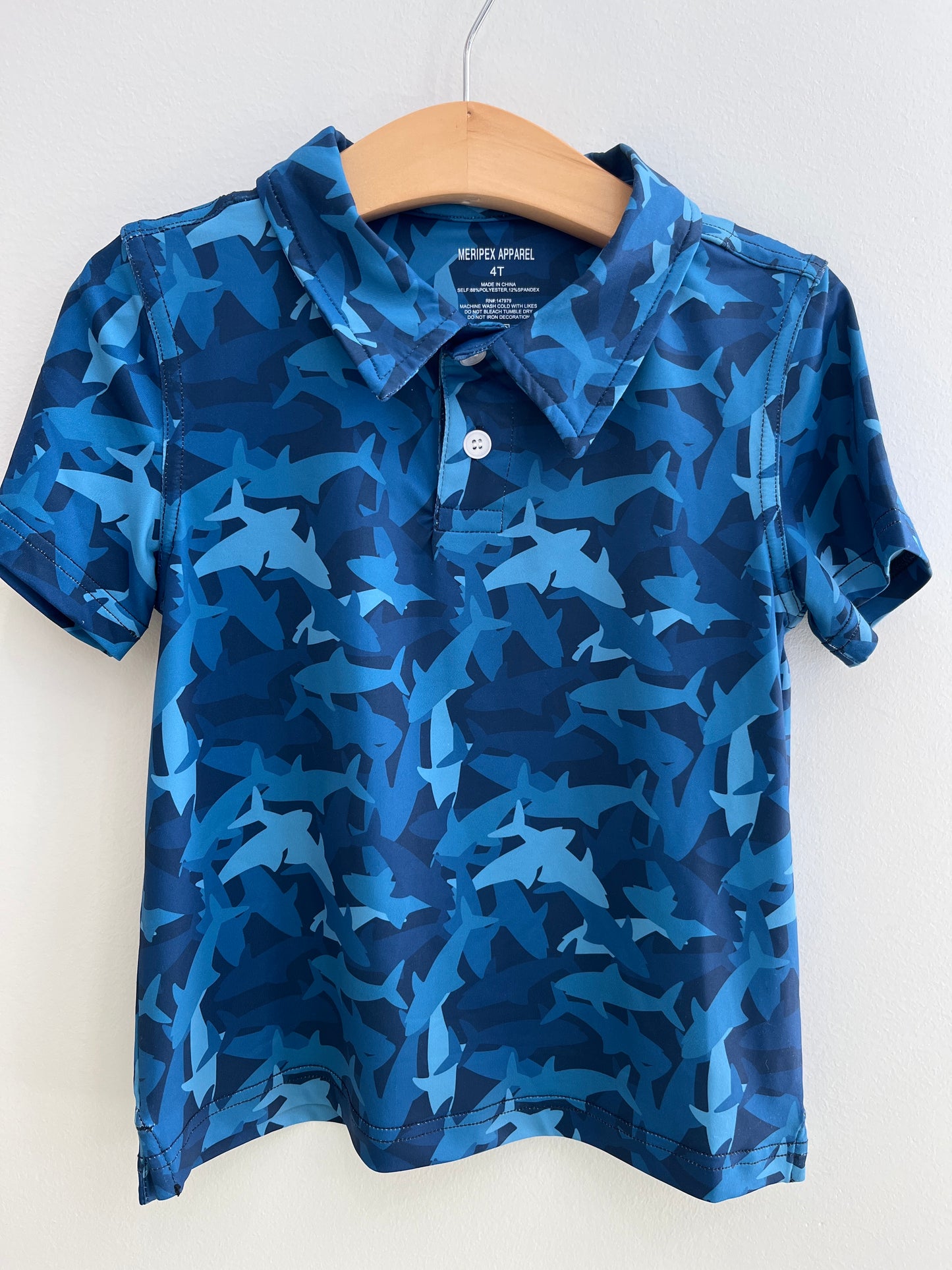 Performance Polo, Shark Print