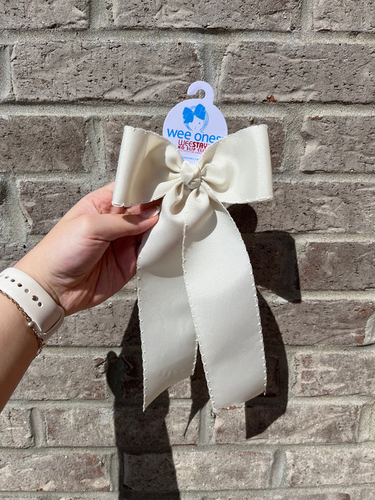 King Moonstitch Bow w/ Tails, Antique White - Magpies Paducah