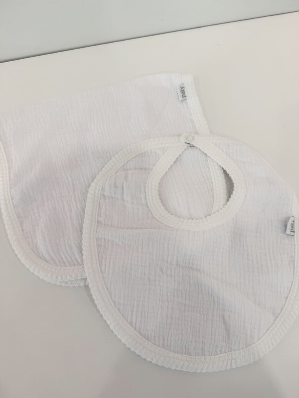 Muslin Bib/Burp Set, White/White Trim - Magpies Paducah