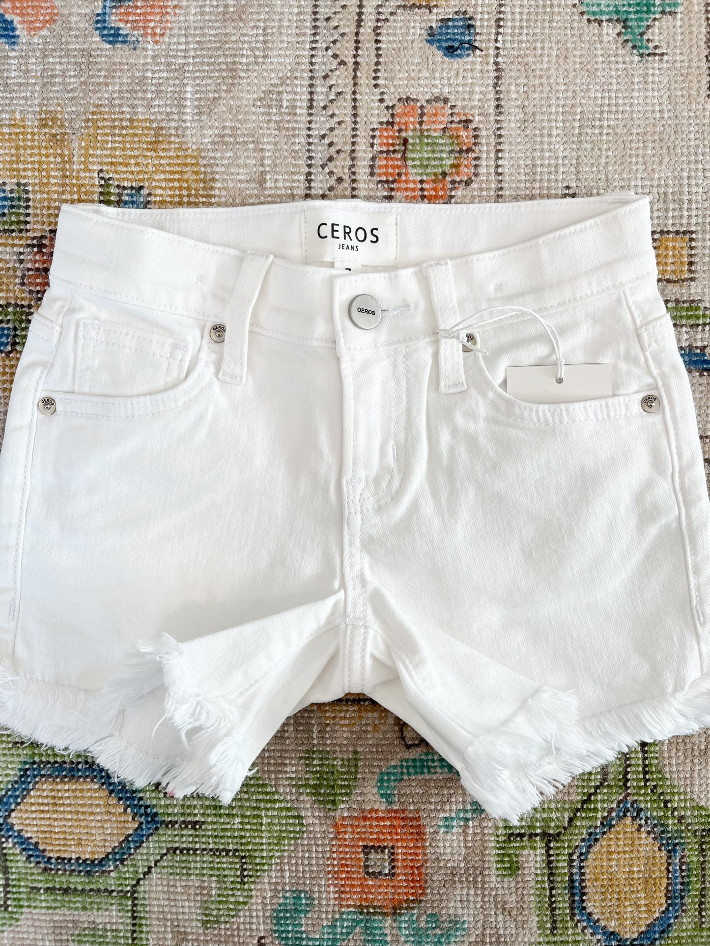 White Jean Shorts - Magpies Paducah