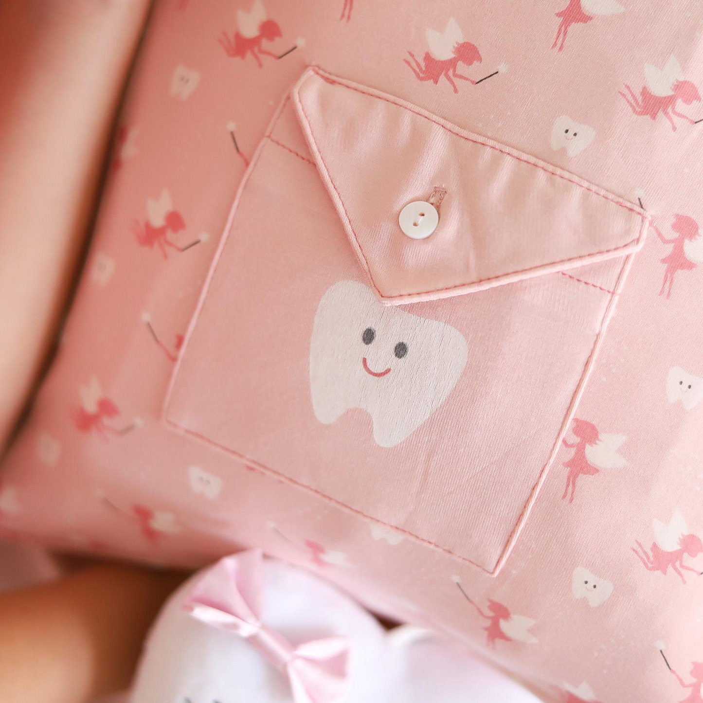 Foldover Pillowcase w/ Tooth Pouch, Baby Rose Tooth Fairy - Magpies Paducah