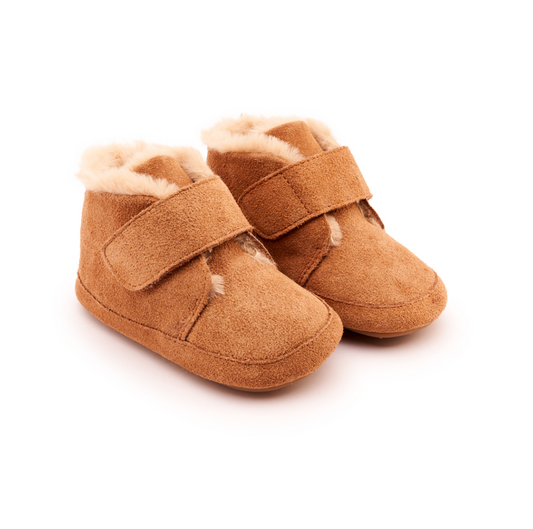 Shloofy, Tan Suede - Magpies Paducah