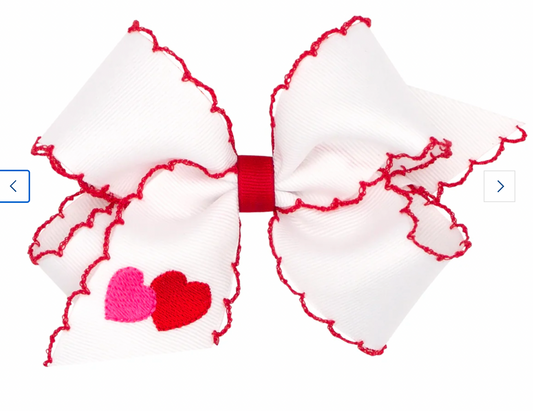 King Moonstitch Bow, White/Red Trim Hearts