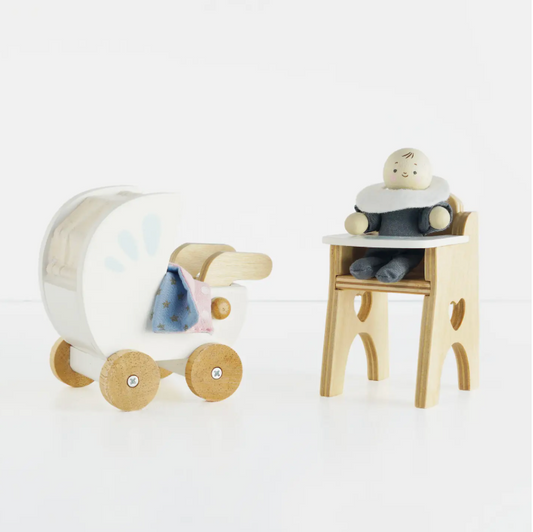 Wooden Dolls House Nursery and Baby Set - Magpies Paducah