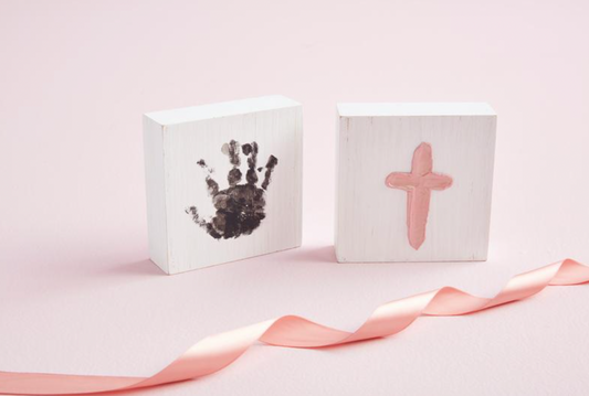 Pink Cross & Handprint Kit - Magpies Paducah