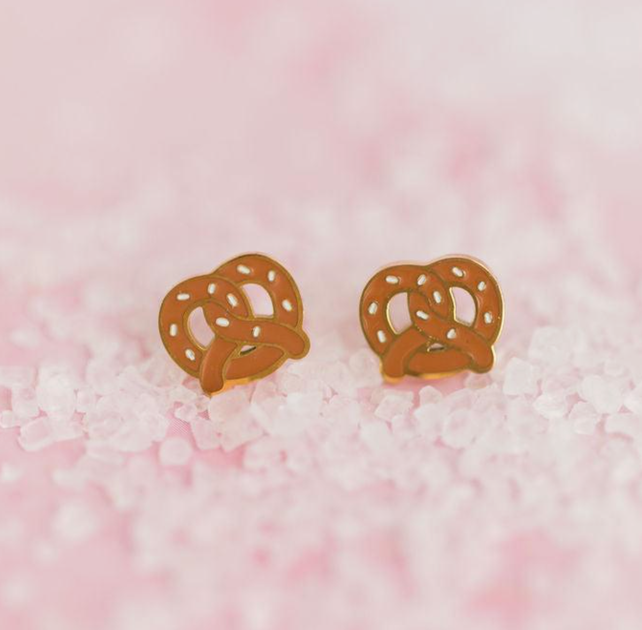 Pretzel Stud Earring