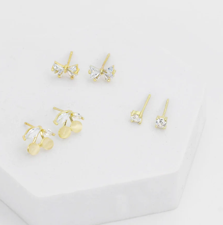 Cherry Stud Set