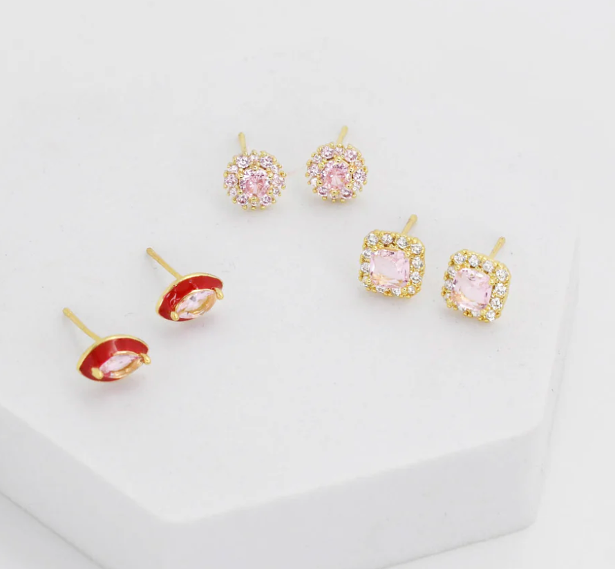 Kiss Stud Set