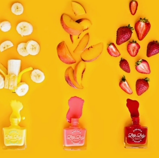 So Very Strawberry Polish - Magpies Paducah