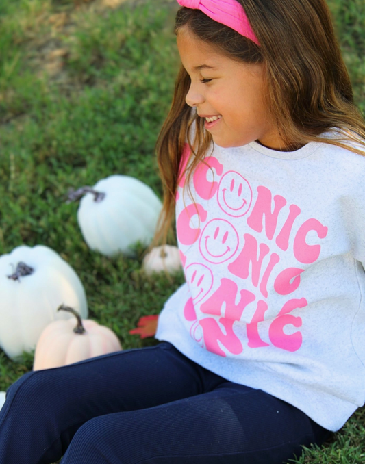 Embroidered Graphic Sweatshirt, Iconic - Magpies Paducah