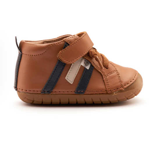 Away Pave Shoe, Tan/Navy