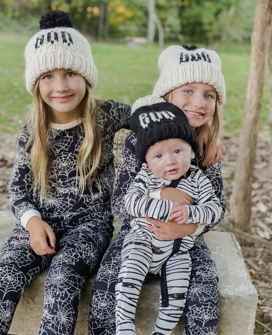 BOO Handknit Beanie, Black - Magpies Paducah