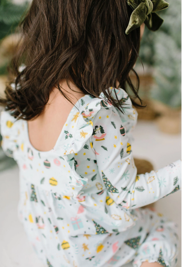 Mabel Romper, Festive Scenes